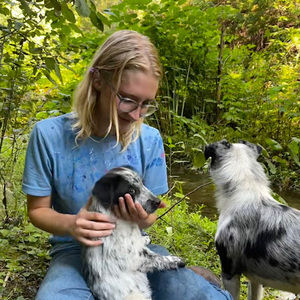 Meet your Posher, Delaney